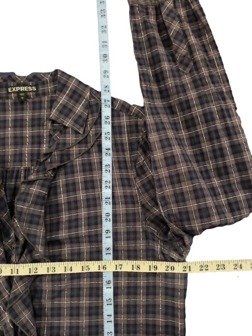 Express Plaid Ruffle Blouse Size L Preppy Workwear Button Front Top - Picture 9 of 9